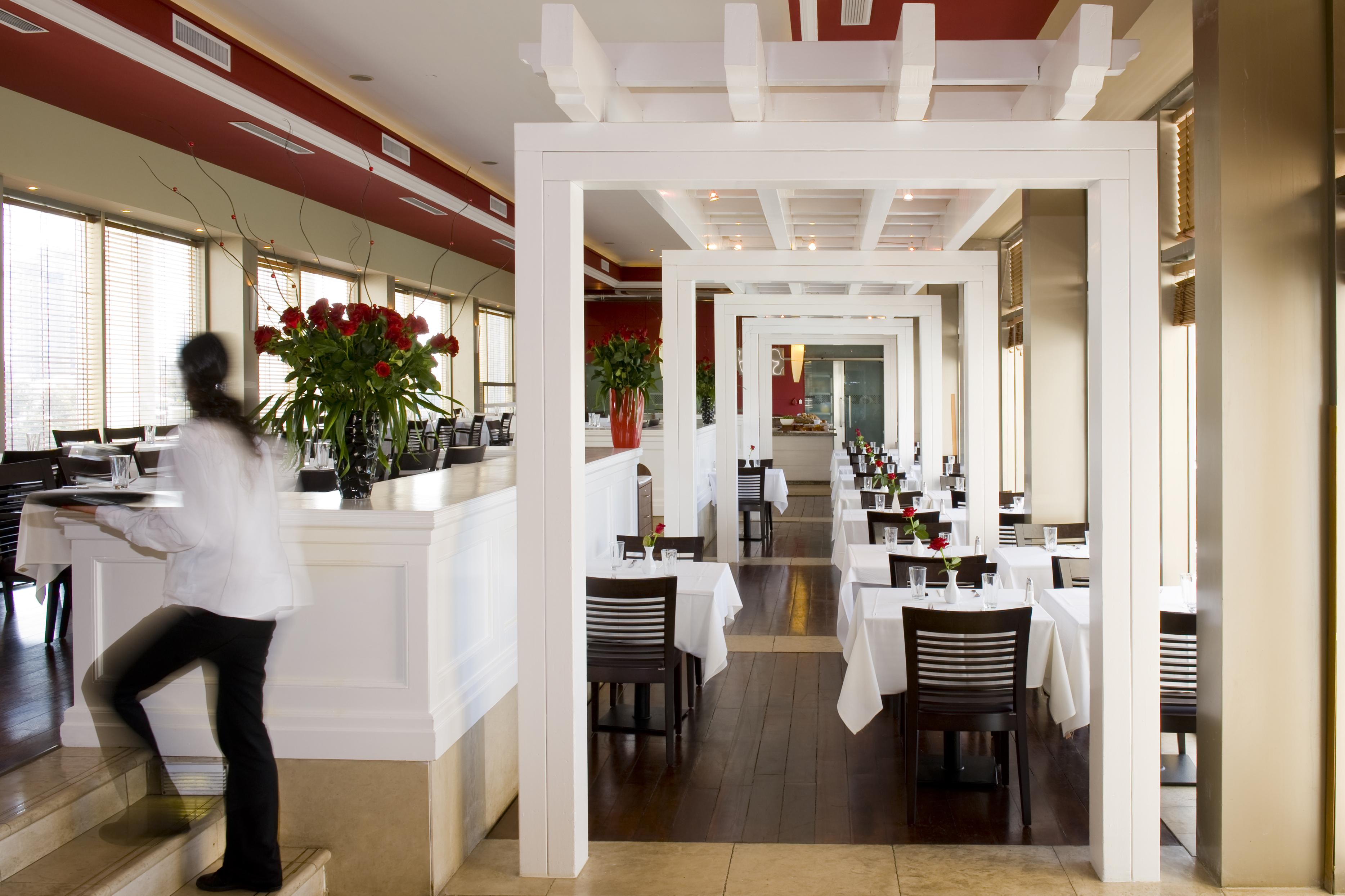 Leonardo City Tower Hotel Tel Aviv Giv'atayim Zewnętrze zdjęcie Interior of the restaurant