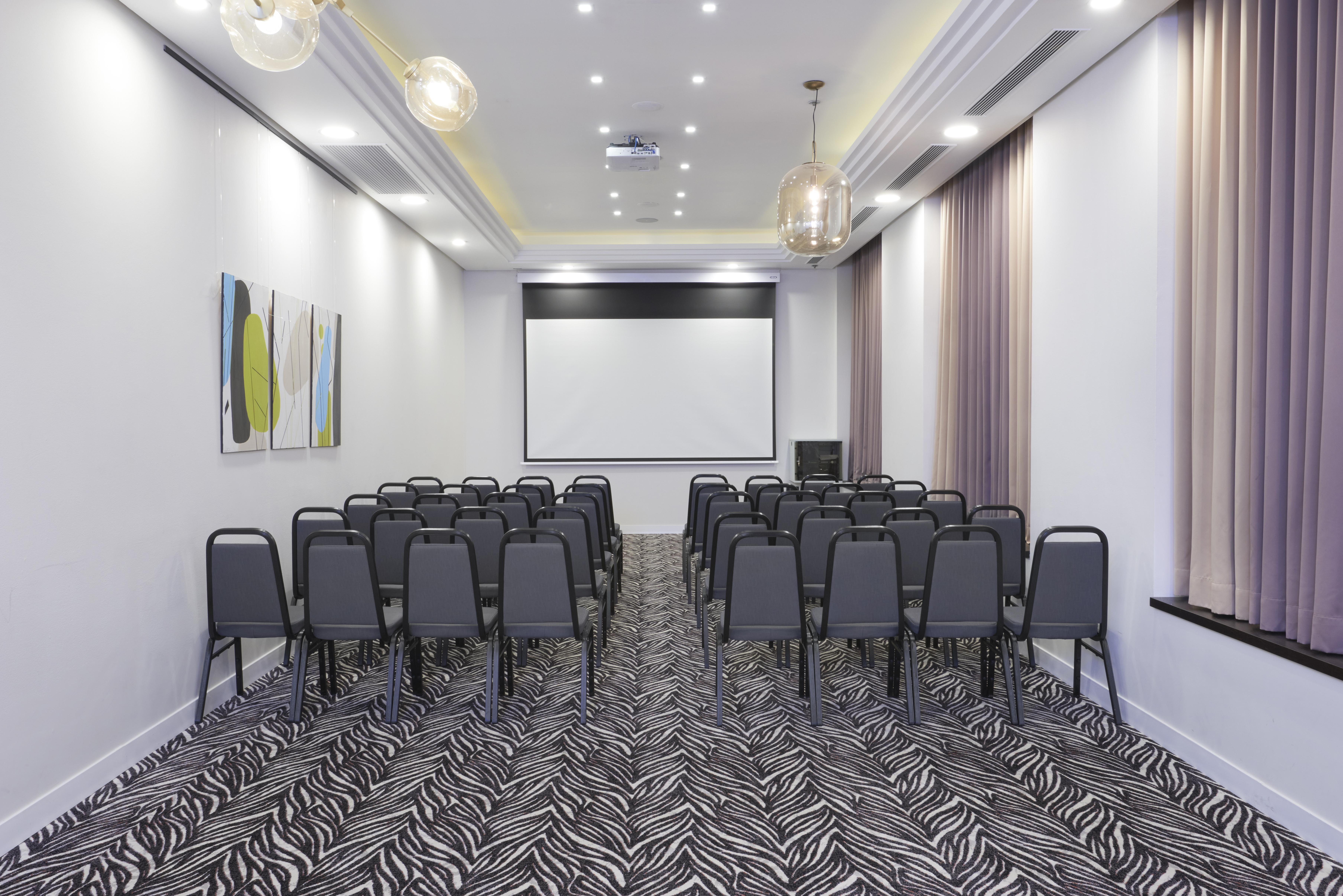 Leonardo City Tower Hotel Tel Aviv Giv'atayim Zewnętrze zdjęcie Meeting room